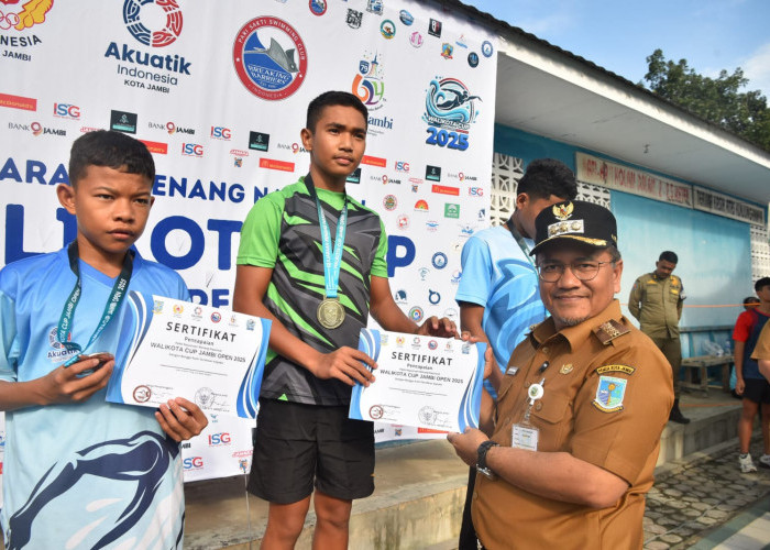 Kejurnas Renang Jambi Open 2025: Wali Kota Maulana Padukan Olahraga dan Promosi Daerah