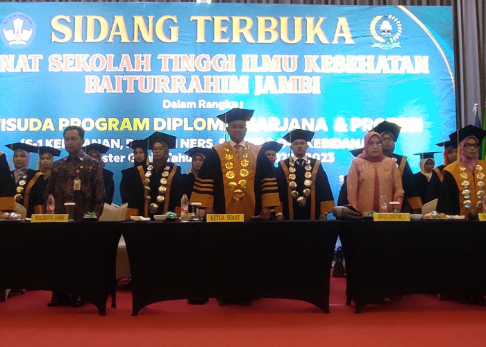 STIKes Baiturrahim Jambi Gelar Sidang Terbuka Wisuda Program Diploma, Sarjana dan Profesi