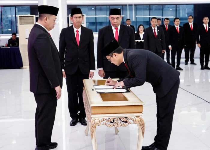 Lantik Jabatan Baru di Lingkup Eselon II,Menteri Nusron Ingatkan 80% Tugas Pokok Kementerian ATR/BPN Pelayanan