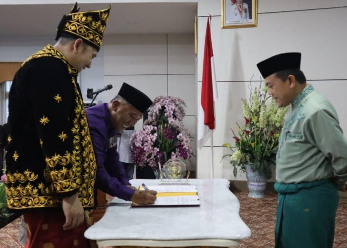 Pisah Sambut Bupati Merangin Disaksikan Gubernur Jambi