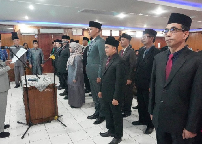 Bupati Anwar Sadat Lantik 30 Pejabat di Lingkungan Pemkab Tanjung Jabung Barat, Berikut Nama-Namanya