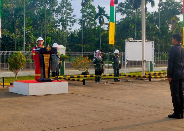 Gelar Upacara Bulan K3 Nasional 2026, Field Manager PetroChina Jabung Bacakan Sambutan Menaker 