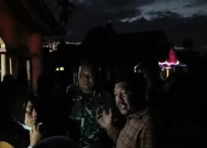 Bupati Monadi Bersama Dandim Dan Polres Turun, Blokir Jalan Nasional Dibuka