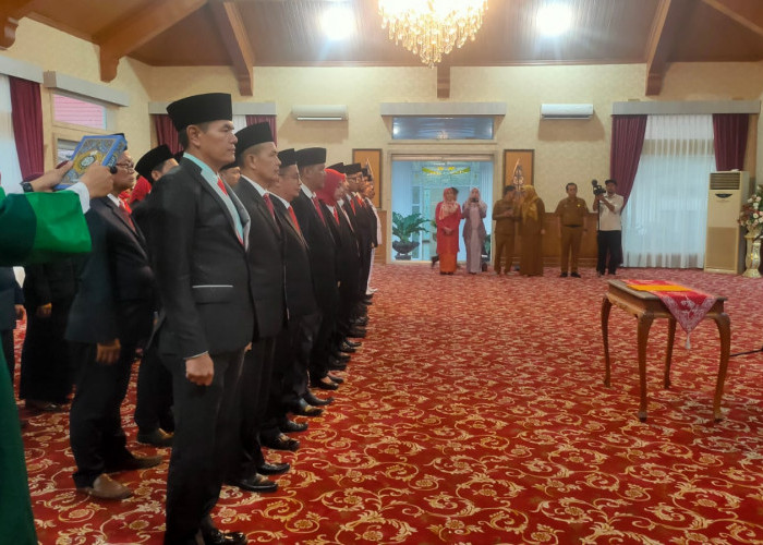 Bupati Dillah Lantik 39 Pejabat, Berikut Nama-Namanya