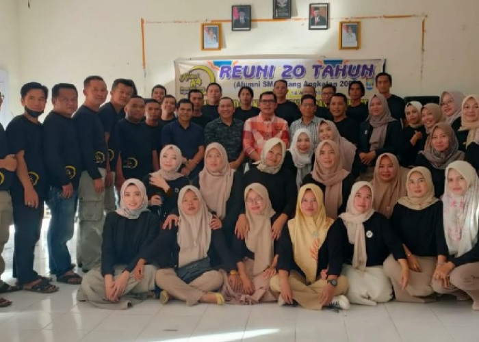 Reuni 20 Tahun Alumni SMA Negeri Hiang Angkatan 2004 Sukses