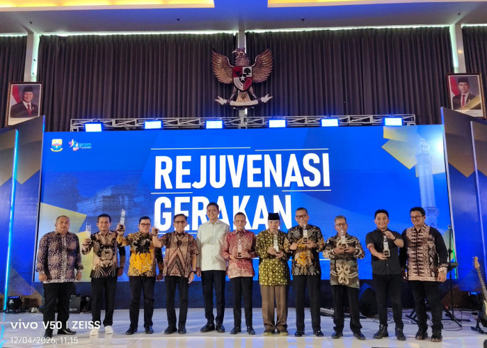 Hafiz Fattah Anugerahkan 'Loyalty Achievement' untuk 15 Tokoh Pergerakan Pilihan Pemuda Jambi, Ini Daftarnya