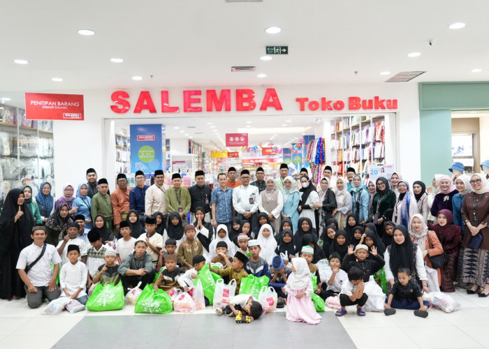 Bank Jambi Ajak Anak Yatim Piatu Berbelanja di Jamtos