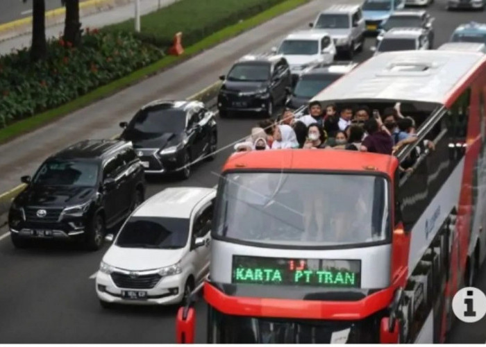 Nikmati Bus Atap Terbuka, Transjakarta Siap Manjakan Pelanggan Saat Lebaran