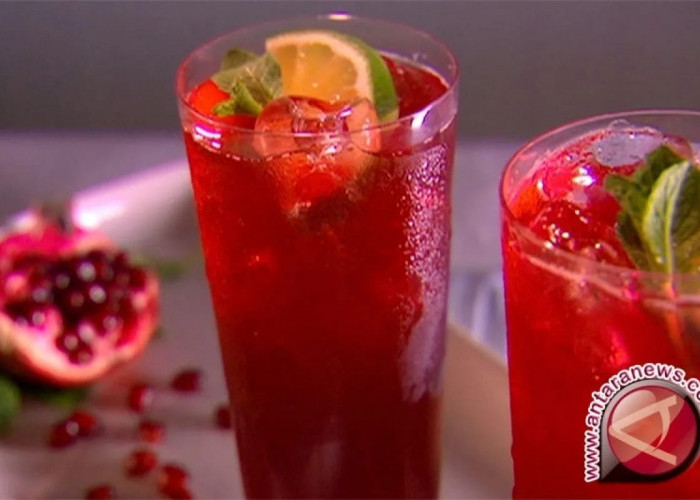 Penderita Kolesterol Tinggi Harus Tau Khasiat Buah Delima.. 