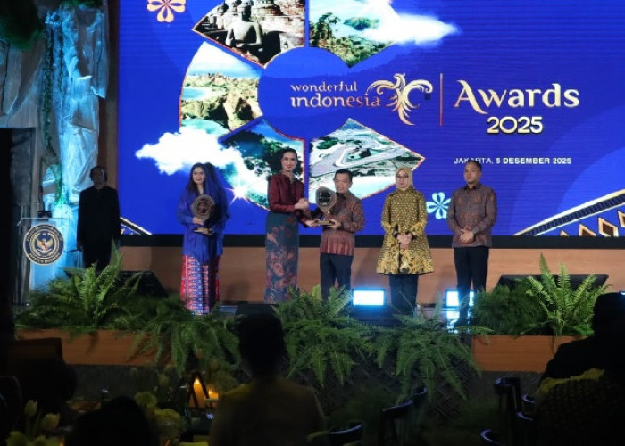 Wonderful Indonesia Award 2025, Gubernur Al Haris Raih Most Inspiring Tourism Leader