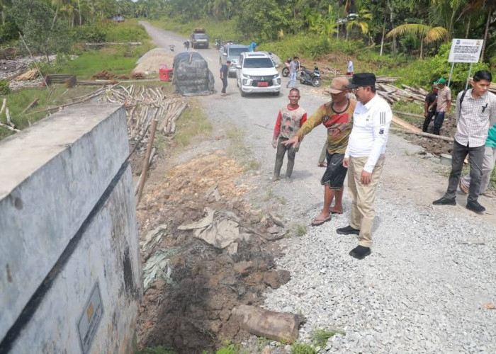 Bupati Anwar Sadat Tinjau 13 Titik Oprit Jembatan Lintas Roro Pastikan Kualitas dan Kecepatan Pengerjaan