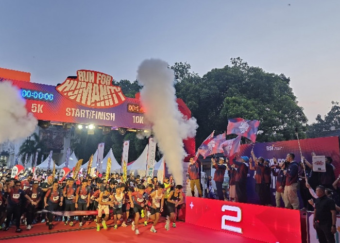 Gaungkan Gaya Hidup Sehat, BSI Ajak 2.750 Pelari Run For Humanity Bandung 2026 Berinvestasi Lewat Langkah Emas