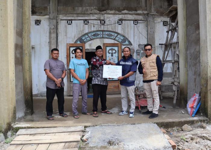Pelindo Jambi Perkuat Peran Sosial Lewat Bantuan TJSL untuk Masjid Al‑Munawarah Tanjabtim