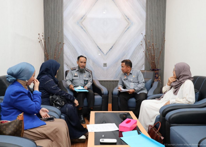 Rapat MPDN, Kakanwil Kemenkum Jambi Tekankan Pentingnya Pelaporan dan Pengawasan Notaris secara Berkala