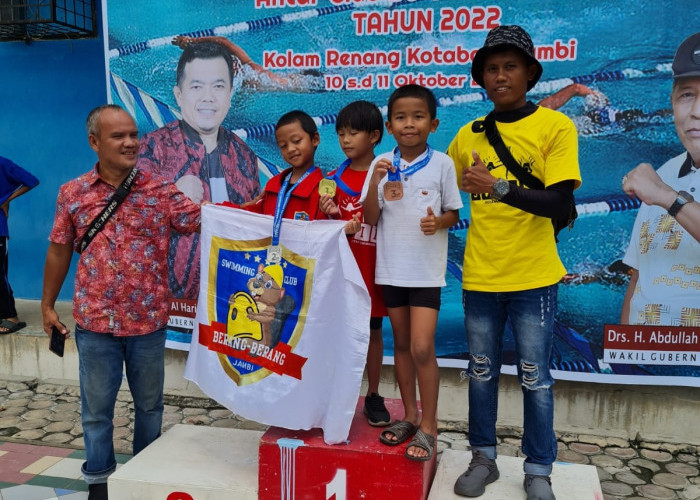 Berang-Berang Swimming Club Sapu 11 Medali Kejuaraan Renang Se-Provinsi Jambi