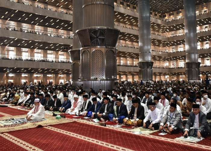 Gelar Sholat Idul Fitri 2023, 200 Ribu Lebih Jemaah Penuhi Masjid Istiqlal