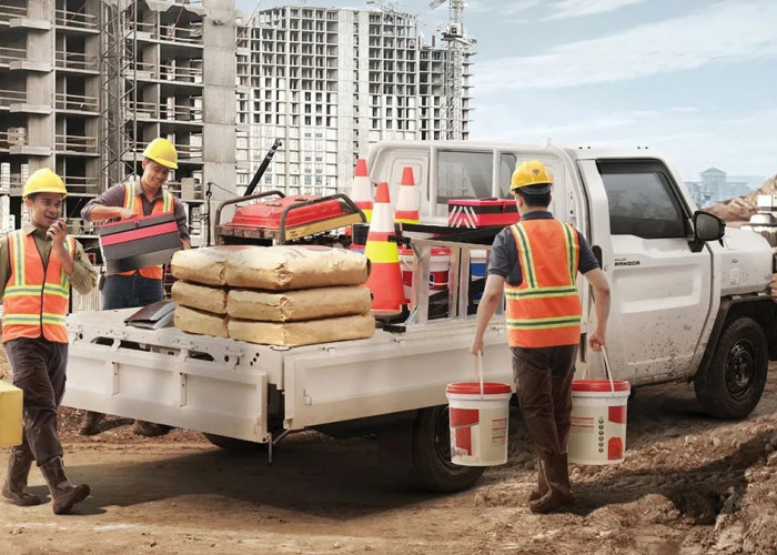 Bawa Platform IMV dan Kapasitas 1,2 Ton, Toyota Hilux Rangga Siap Pacu Produktivitas Usaha