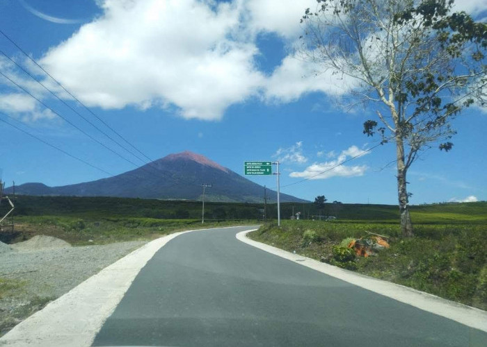 Aktivitas Vulkanik Meningkat, Pendakian Gunung Kerinci Ditutup Mulai 6 Januari 2026