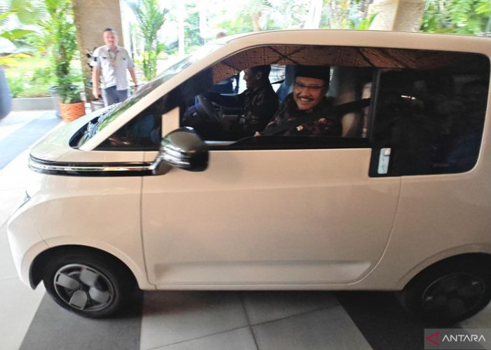 Kemensos Wajibkan Pegawai Gunakan Kendaraan Umum atau Listrik Tiap Kamis