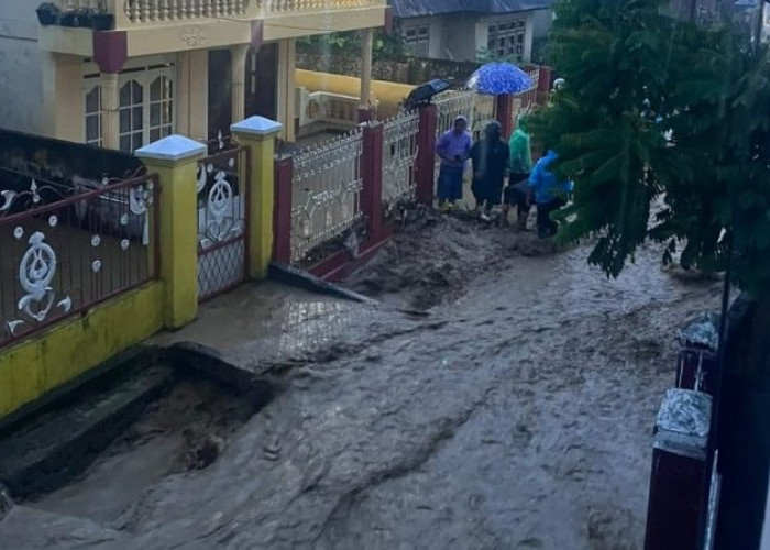 Banjir Bandang Landa 5 Desa di Kerinci, Ratusan Rumah Ikut Terdampak