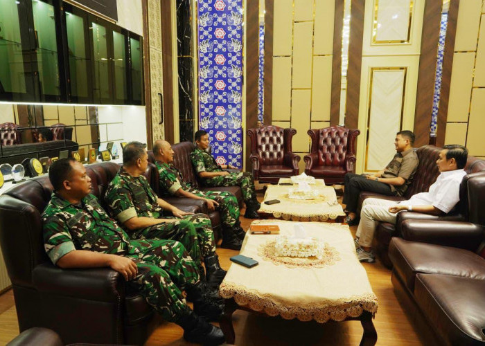 Danrem 042/Gapu Jalin Silaturahmi dengan DPRD Jambi, Perkuat Sinergi TNI dan Legislatif