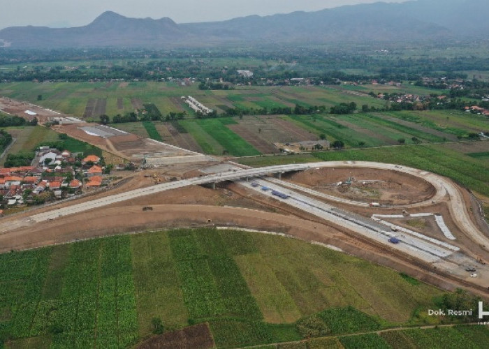 Pengerjaan Jalan Tol Probolinggo-Banyuwangi Paket II DIkebut, Progresnya Sudah Mencapai 81,91%