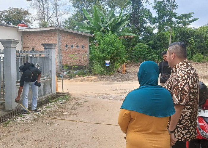 Penuhi Janji untuk Almarhum Raffi, Ketua DPRD Kota Jambi Bangun Jalan Lingkungan di Simpang Rimbo