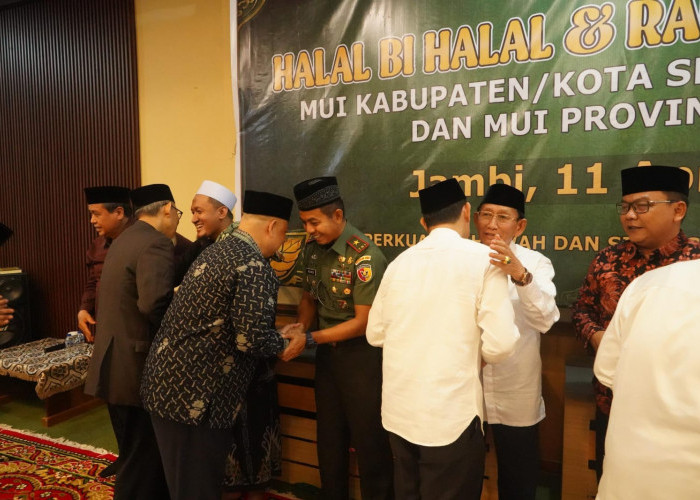 Dalam Nuansa Idul Fitri, Danrem 042/Gapu Perkuat Silaturahmi dan Sinergi di Rakor MUI