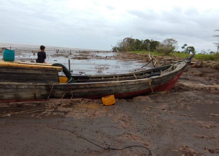 Patah Kemudi, Pompong Nelayan Tenggelam di Perairan Tanjabtim