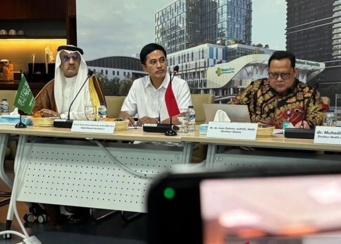 Wamenkes Pastikan RS Tidak Boleh Tolak Pasien BPJS PBI Nonaktif