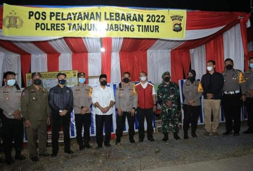 Malam Takbiran, Sekda Tinjau Pos Pelayanan Lebaran 2022