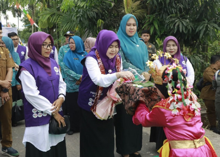 Dorong Pelayanan Terintegrasi, Hj. Fadhilah Sadat Minta Posyandu 6 SPM Diperkuat di Tanjab Barat