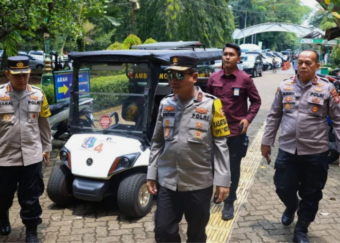 Polri Tinjau Kawasan Wisata, Pastikan Kenyamanan Masyarakat Saat Libur Lebaran di Ragunan