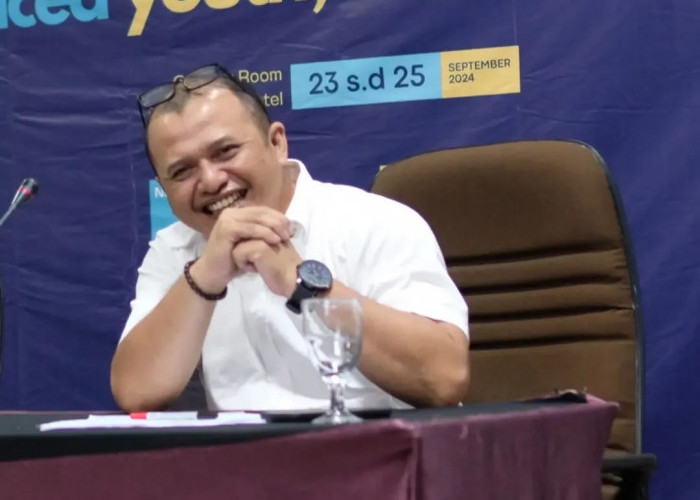 Begini Ulasan Pengamat Politik Soal Debat Kandidat Perdana Pilgub Jambi