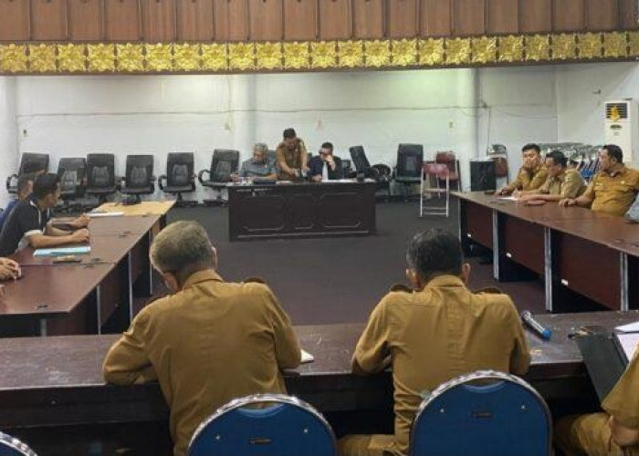 Proses Pemekaran Dusun Mandek, Puluhan Warga Sungai Mengkuang Ngadu ke DPRD