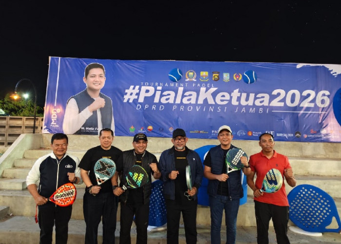 Resmi Buka Turnamen Padel, Ketua DPRD Jambi M. Hafiz Fattah Dorong Pengembangan SDM dan Efek Berganda