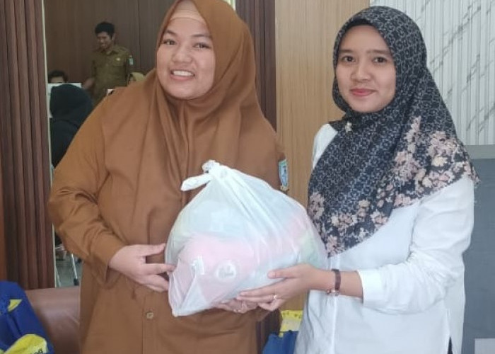 Bantu Korban KDRT dan Warga Prasejahtera, Pemkot Jambi Bersama PTPN IV Regional IV Salurkan Paket Sembako