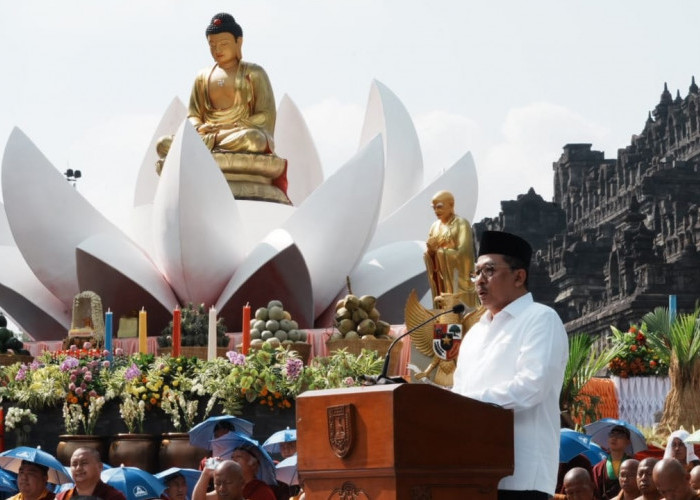 Peringati Waisak 2567BE/2023, Wamenag Ajak Umat Buddha Jaga Sikap Toleransi