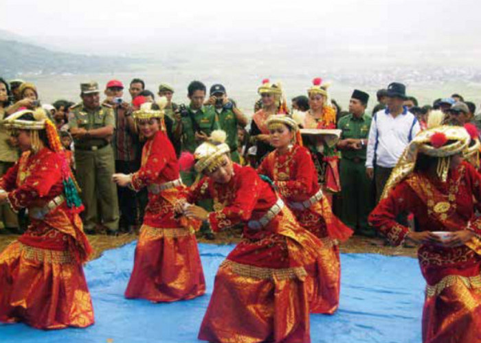 600 Tahun Lalu Tari Rangguk Kerinci untuk Memuja Arwah, Pernah Ditampilkan di Depan Presiden Soekarno
