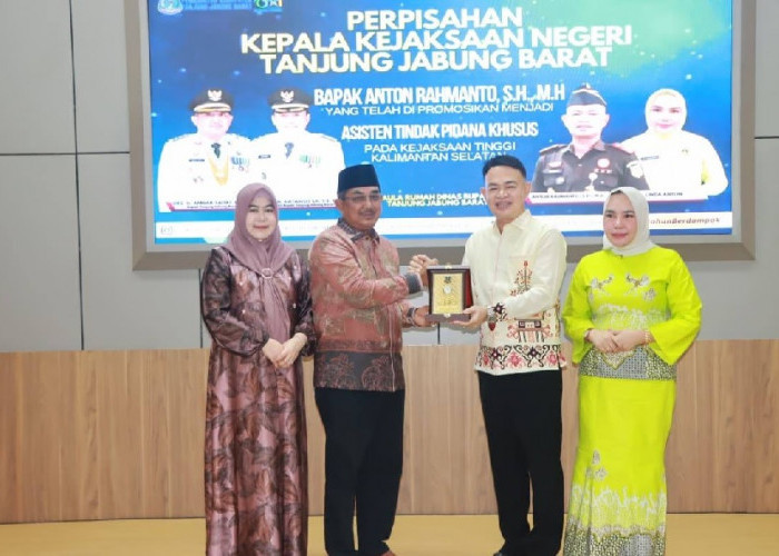 Pemkab Tanjab Barat Gelar Malam Perpisahan Kajari Anton Rahmanto, Penuh Haru dan Apresiasi