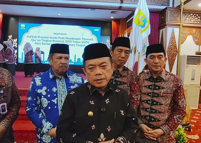 Lepas Kafilah MTQ ke Semarang, Gubernur Al Haris Targetkan Jambi Tembus 10 Besar