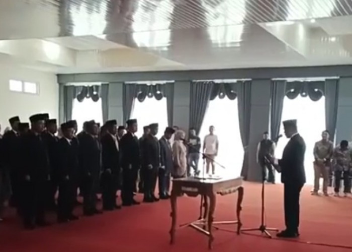 Dilantik Bupati Monadi, Ini Nama dan Jabatannya