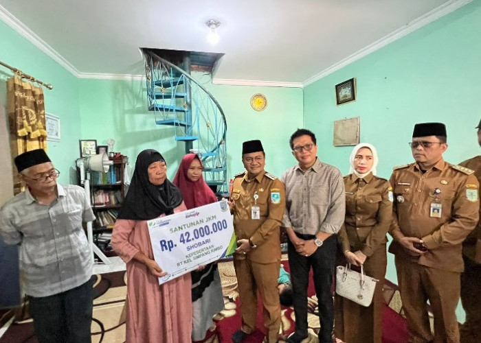 Santunan JKM Kepada Ahli Waris Ketua RT Diserahkan 