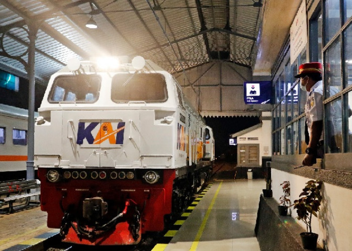 PT Kereta Api Indonesia Buka Lowongan Kerja Untuk S1, Berikut Persyaratannya