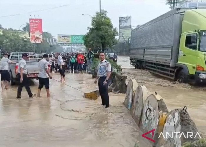 Banjir Bekasi Tersebar di 20 Titik dan Tujuh Kecamatan