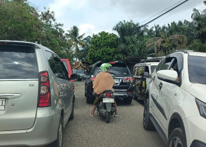 Harga BBM di Bungo Makin Menggila, Harga Eceran BBM Pertalite Tembus Rp15.000-Rp17.000 Per Liter