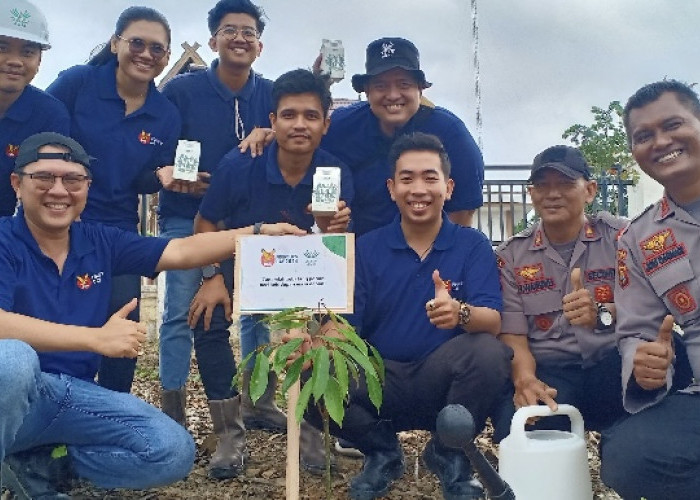 PT Dasa Anugerah Sejati Gelar Bakti Sosial Penanaman Bibit Pohon dan Pembersihan Sungai di Jambi