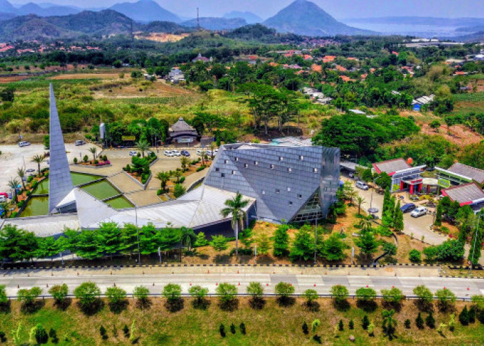Rest Area Tol Cisumdawu Termewah Jual Barang Branded tapi 10 Rest Area ini Terbukti Paling Favorit
