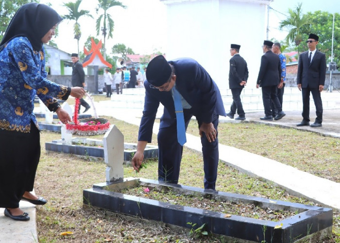 Bupati dan Wakil Bupati Tanjab Barat Gelar Ziarah Nasional Peringati Harkitnas ke-118