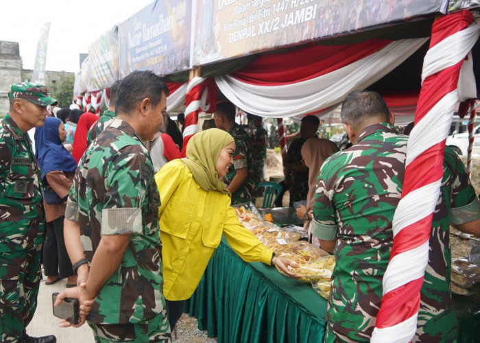Korem 042/Gapu Gelar Bazar Ramadhan TNI 2026, Warga Jambi Timur Antusias Berburu Sembako Murah